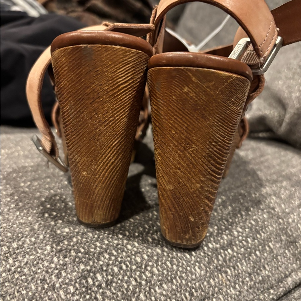 Kork-Ease Women's Brown Leather Sandals - Picture 6 of 6